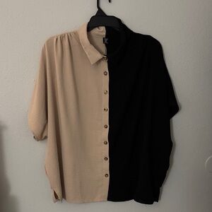 SHEIN Black and Tan Casual Button Down Shirt